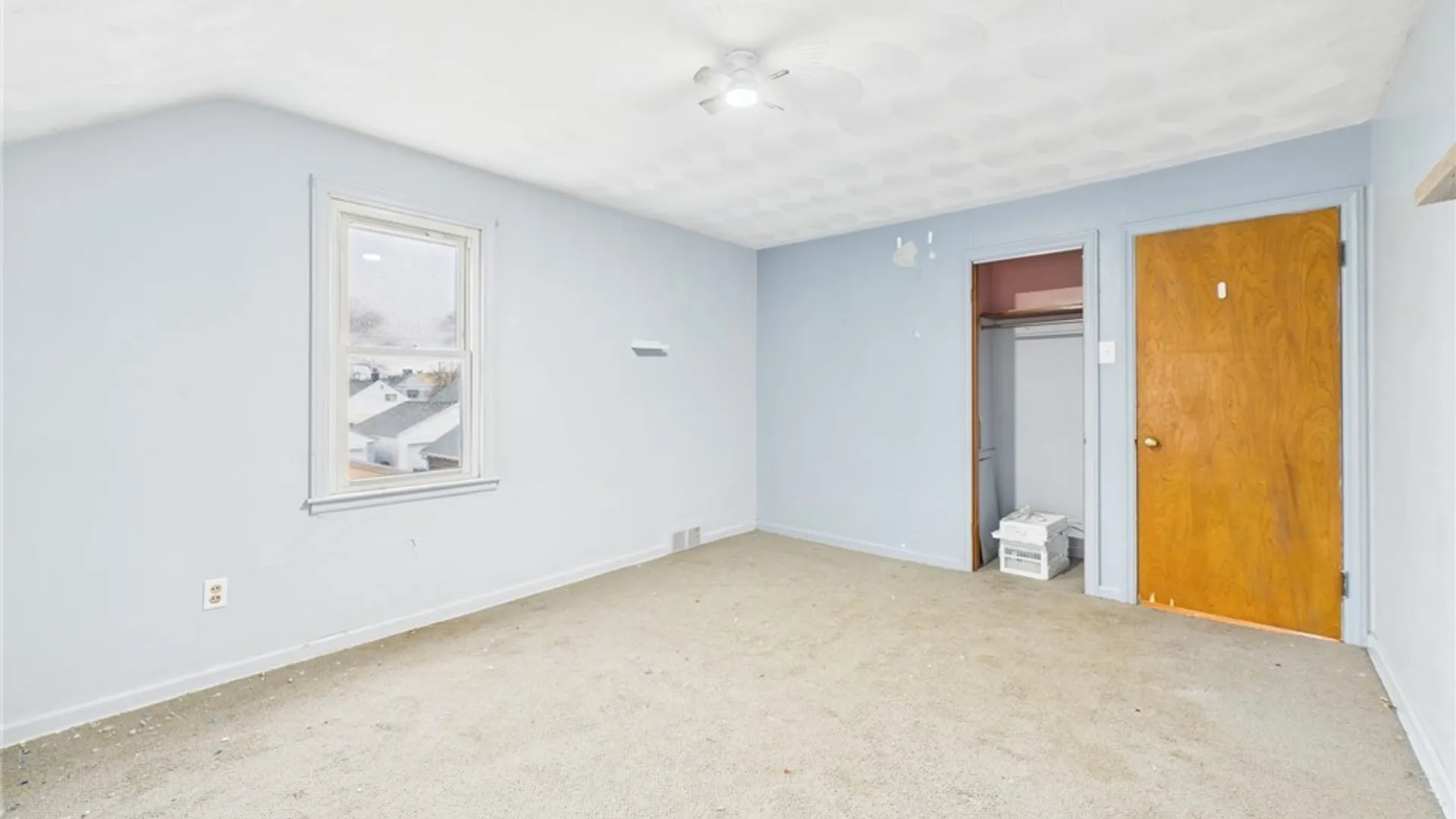 Property at 2733 Independence Avenue, Niagara Falls, NY 14301 18