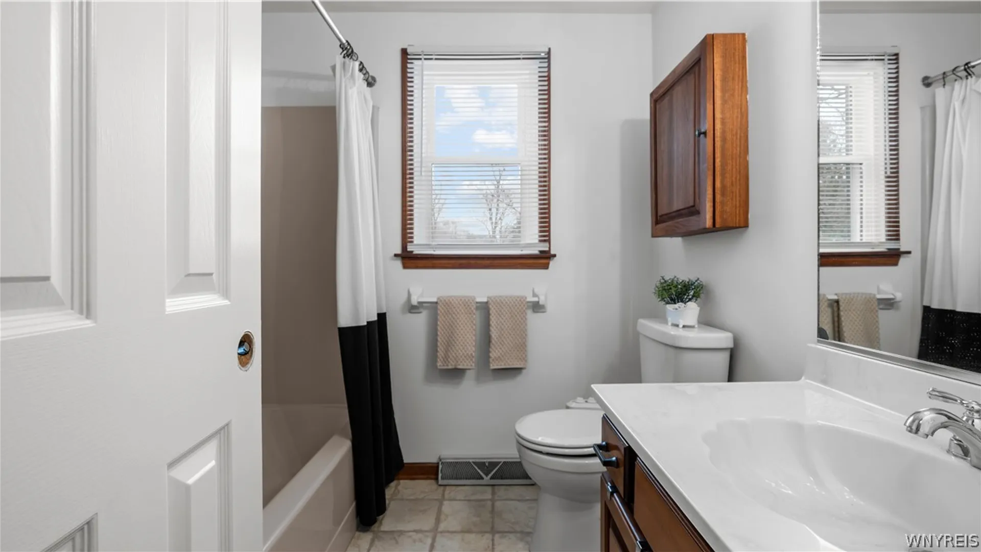 Property at 270 Buffalo Road, Aurora, NY 14052 17