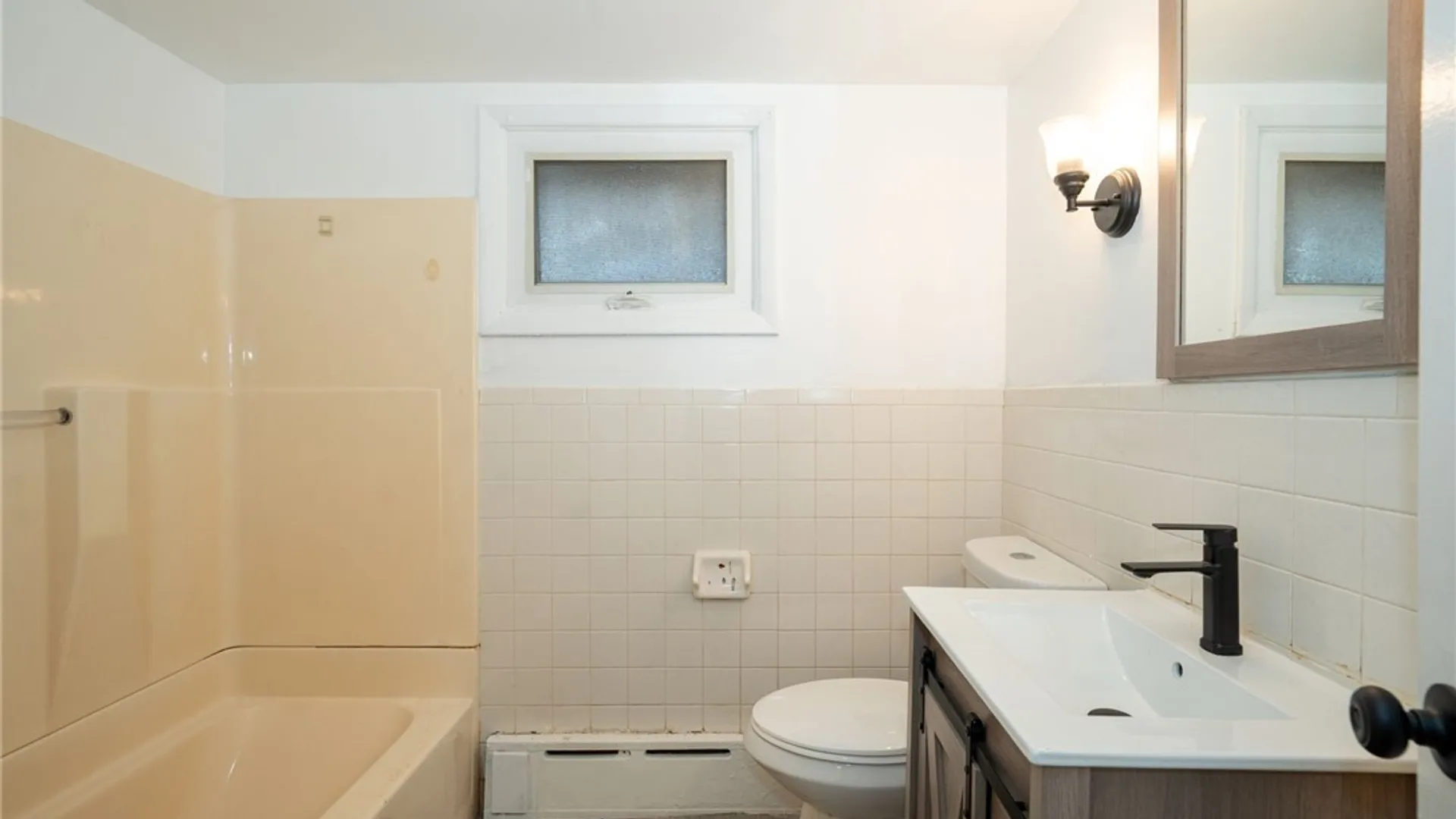 Property at 166 Barnard Street, Buffalo, NY 14206 17