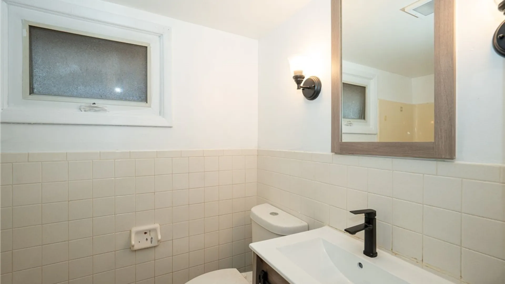 Property at 166 Barnard Street, Buffalo, NY 14206 18