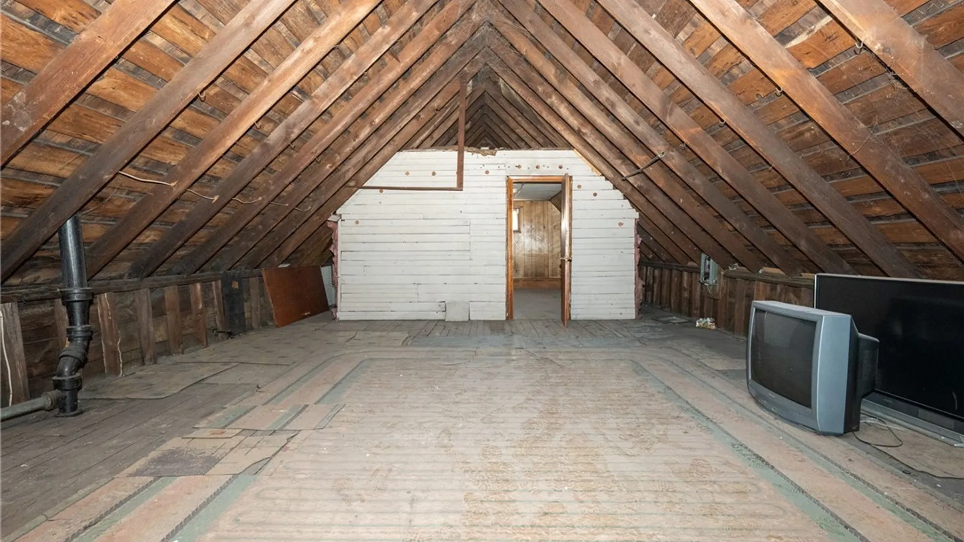 Property at 166 Barnard Street, Buffalo, NY 14206 28