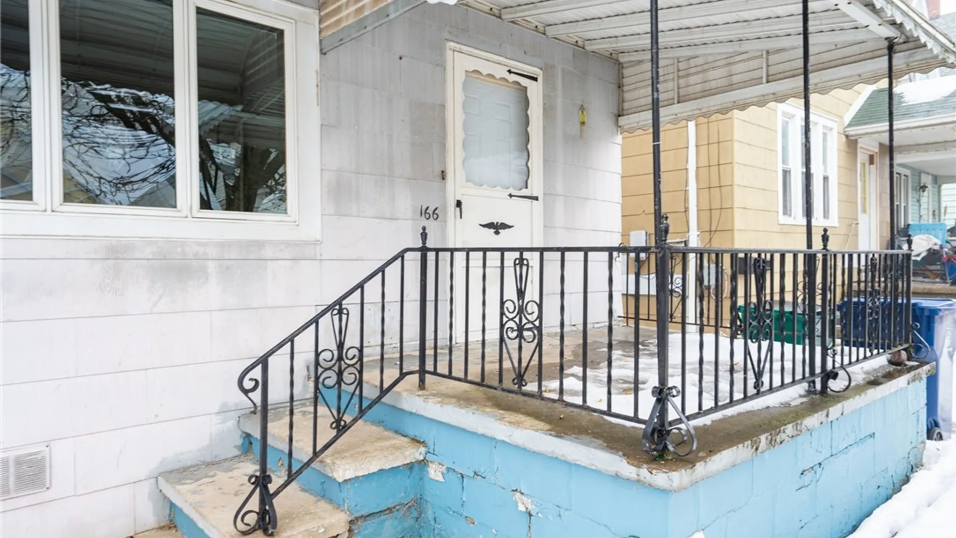 Property at 166 Barnard Street, Buffalo, NY 14206 4