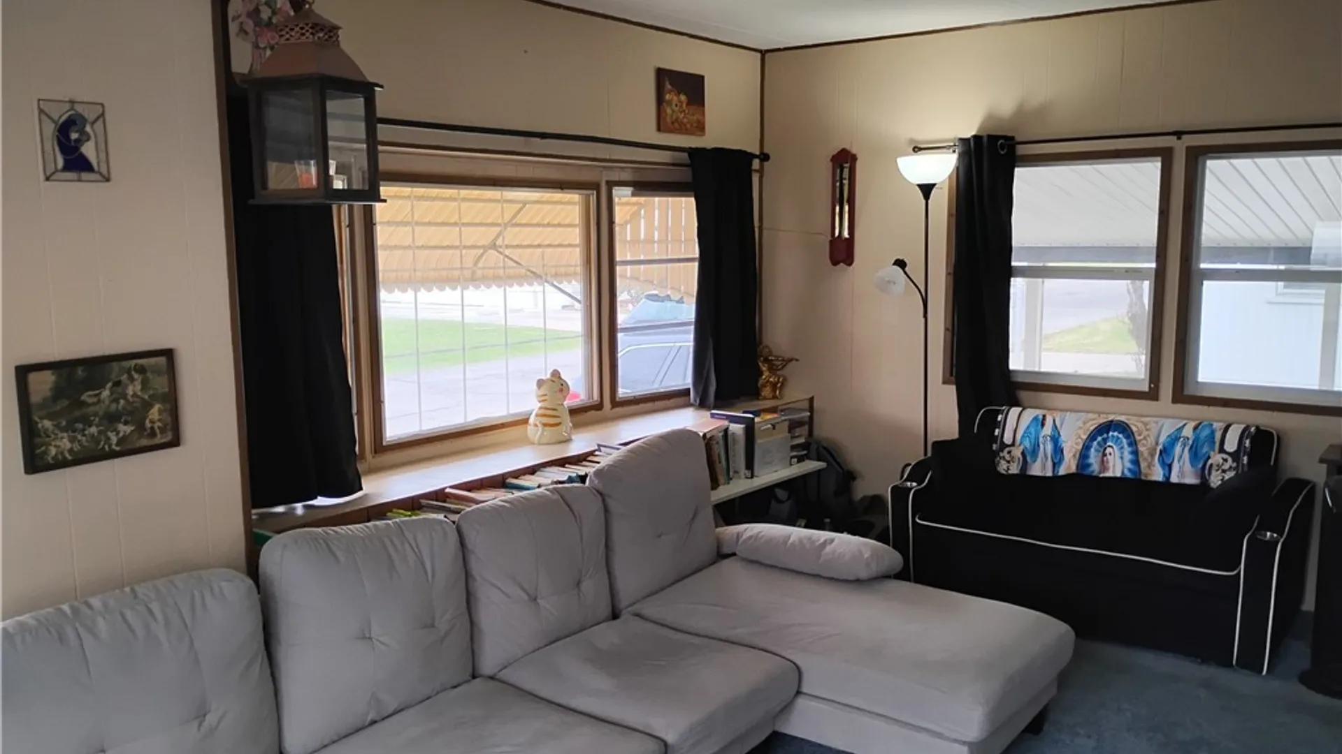 Property at 53 Carefree Lane, Cheektowaga, NY 14227 5