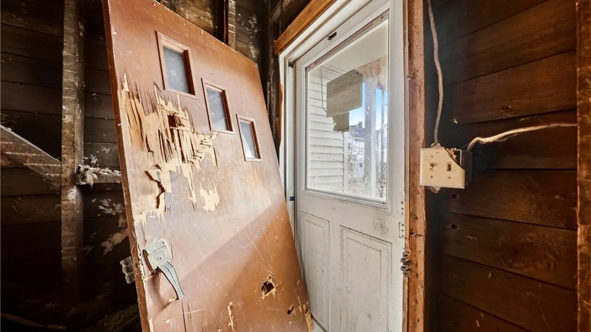 Property at 98 Tennessee Street, Buffalo, NY 14204 25