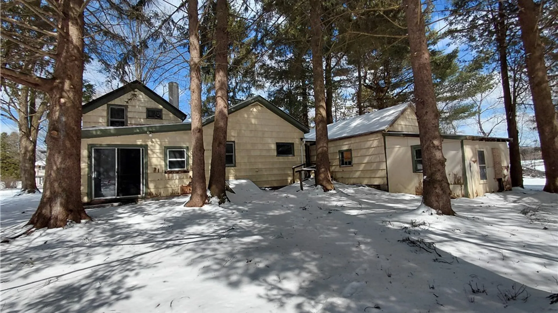 Property at 8114 Salt Springs Road, Manlius, NY 13104 4