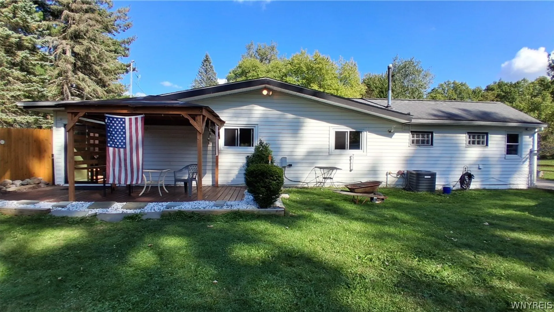 Property at 8420 Northfield Road, Clarence, NY 14032 16