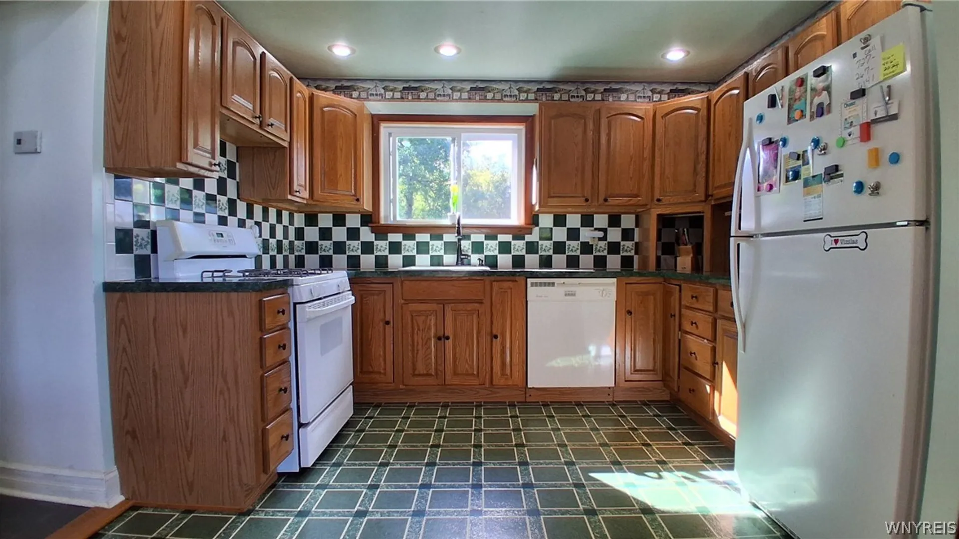 Property at 8420 Northfield Road, Clarence, NY 14032 8