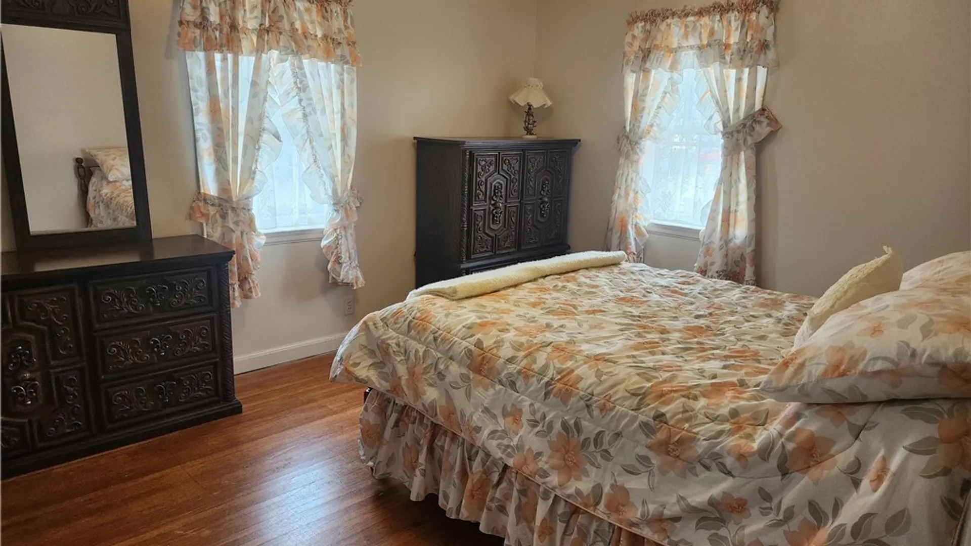 Property at 5009 Lake Shore Road, Hamburg, NY 14075 32