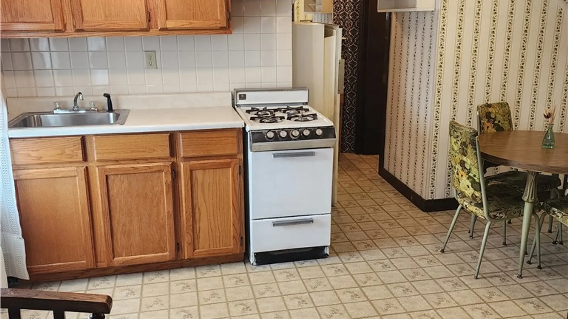 Property at 5009 Lake Shore Road, Hamburg, NY 14075 36