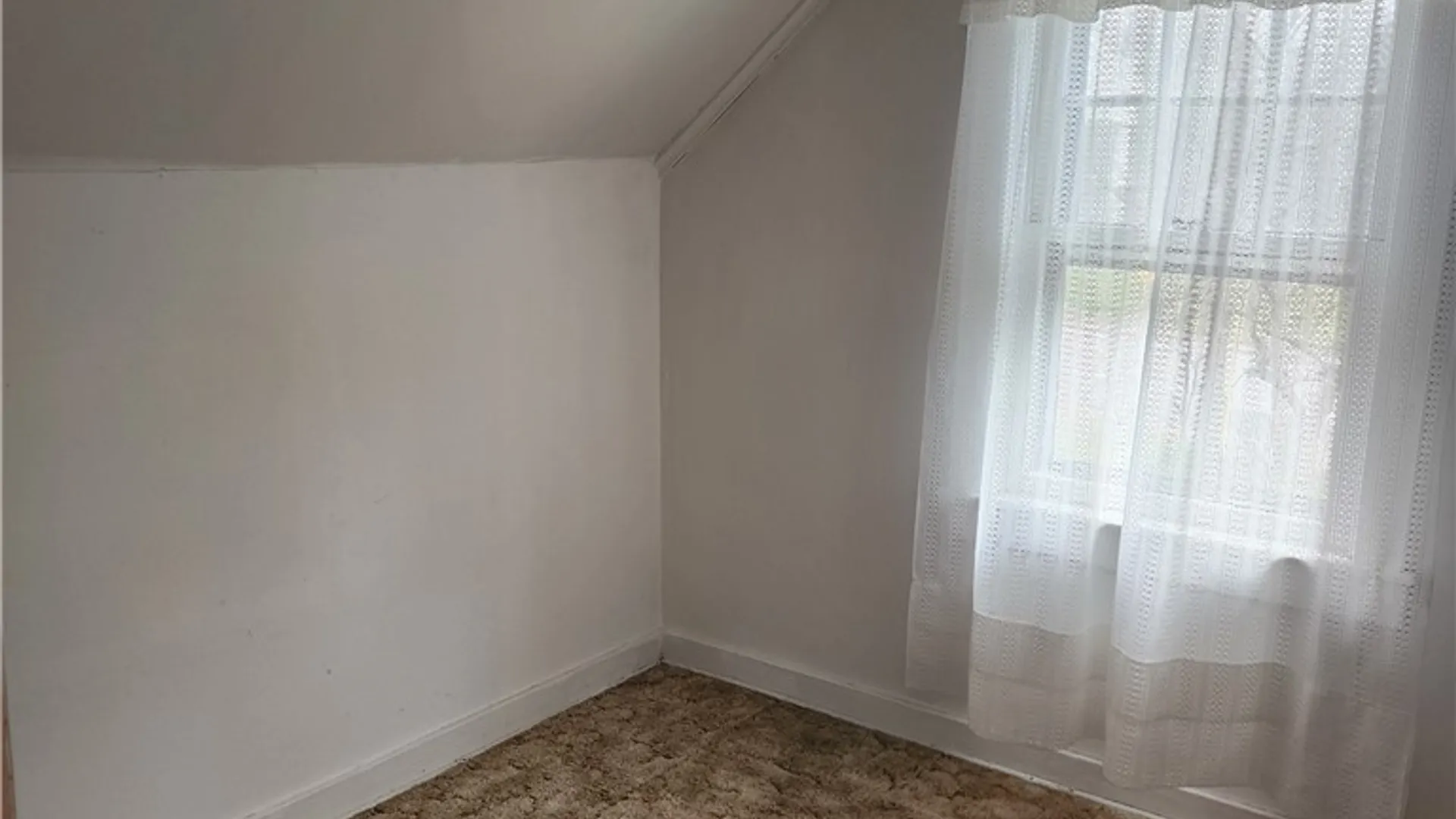 Property at 5009 Lake Shore Road, Hamburg, NY 14075 40