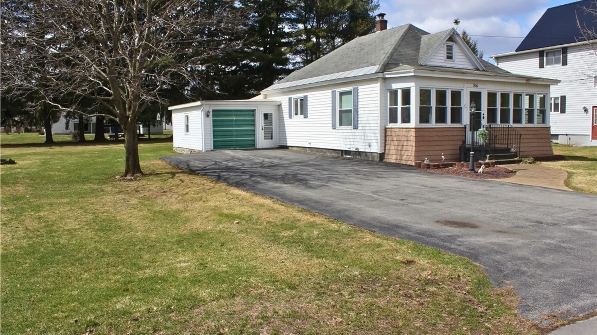 Property at 516 2nd Avenue Extension, Frankfort, NY 13340 2