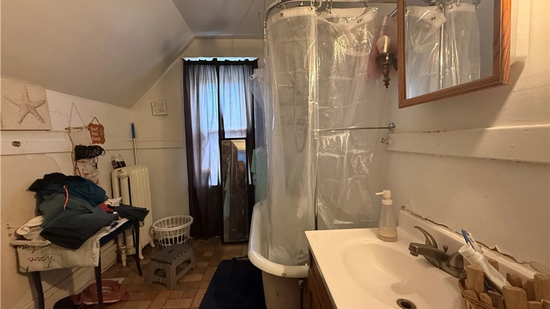 Property at 58 Eckhert Street, Buffalo, NY 14207 7