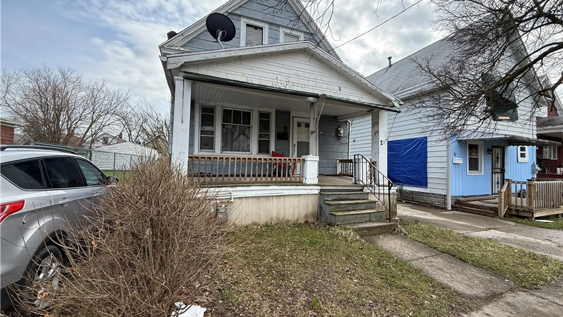 Property at 27 Lang Avenue, Buffalo, NY 14215 2
