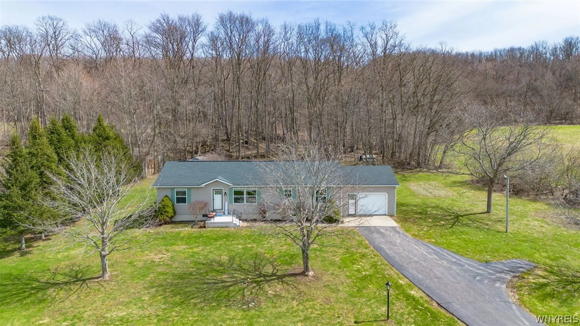 Property at 10960 Dennison Road, Hanover, NY 14062 40