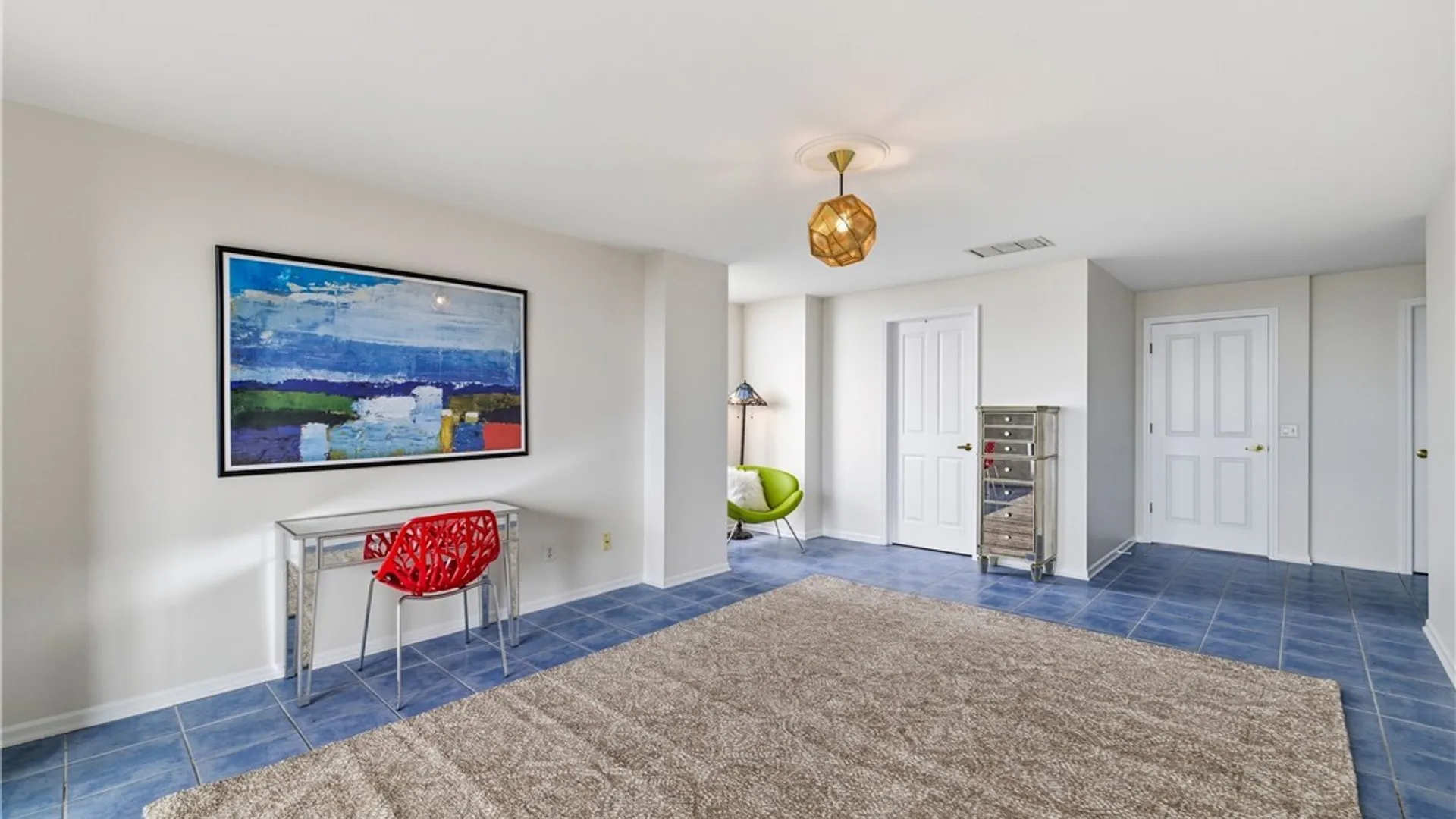 Property at 801 Admirals Walk Circle, Buffalo, NY 14202 10