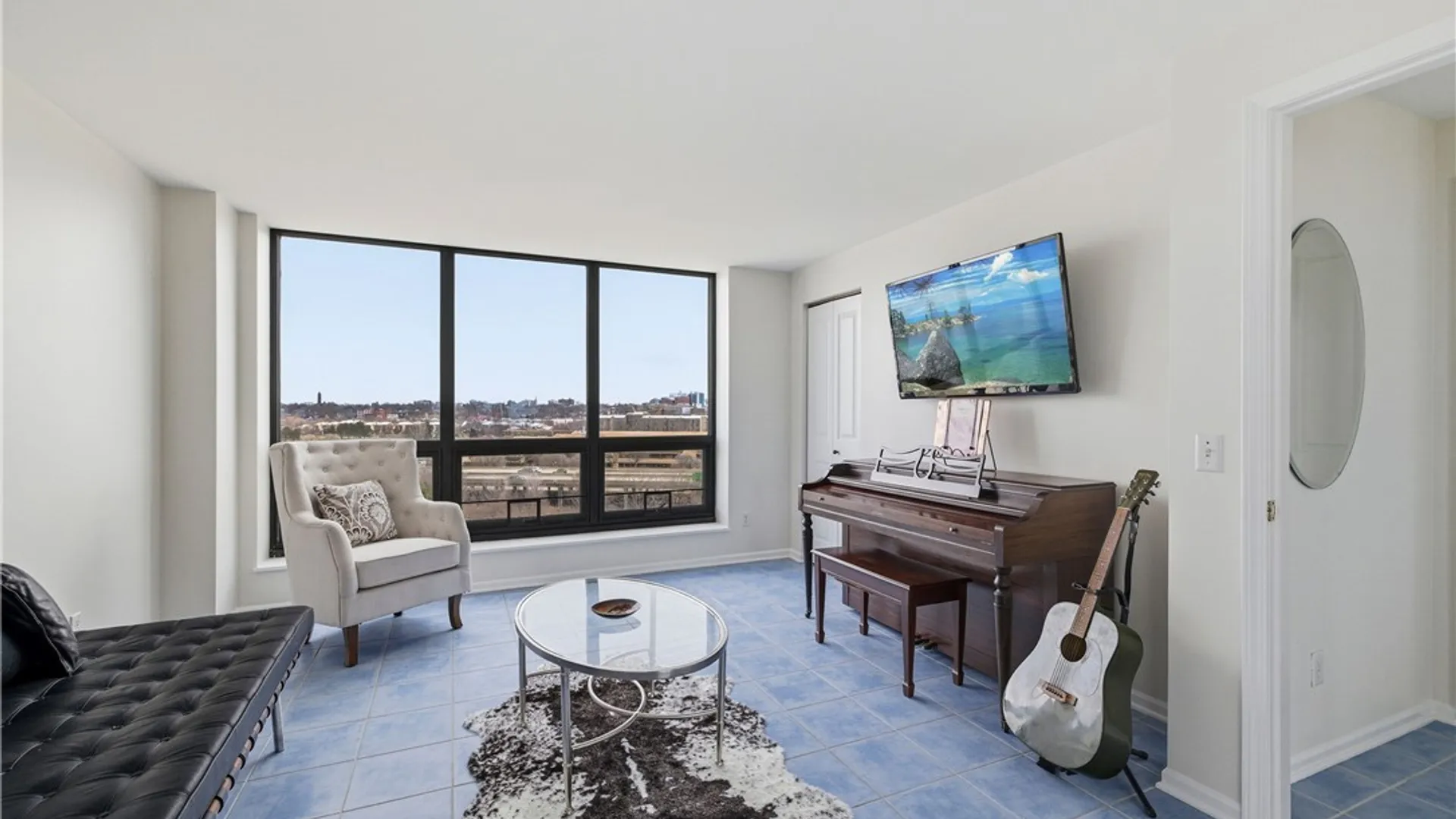 Property at 801 Admirals Walk Circle, Buffalo, NY 14202 16