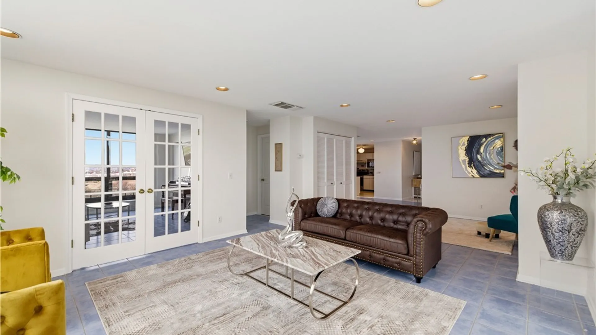 Property at 801 Admirals Walk Circle, Buffalo, NY 14202 25