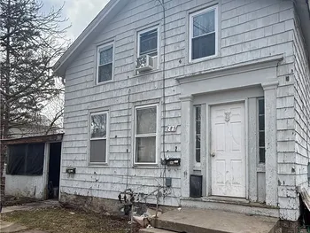Property at 285 Chapel Street, Lockport City, NY 14094