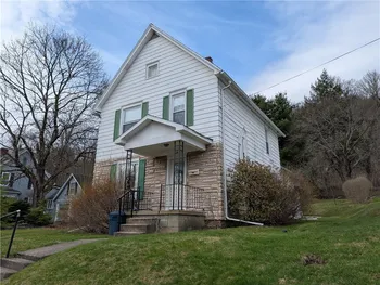 Property at 124 Clarence Street, Bradford City, PA 16701