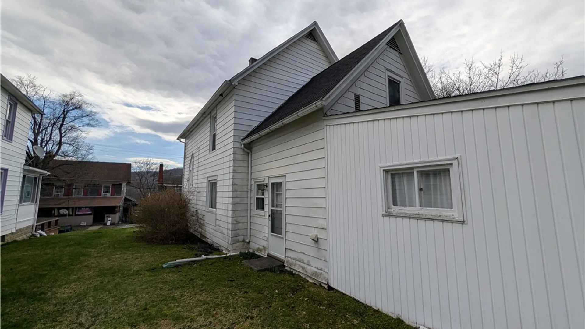 Property at 124 Clarence Street, Bradford City, PA 16701 31