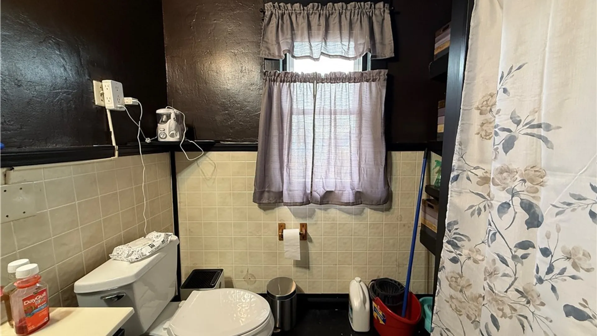 Property at 114 Newfield Street, Buffalo, NY 14207 12