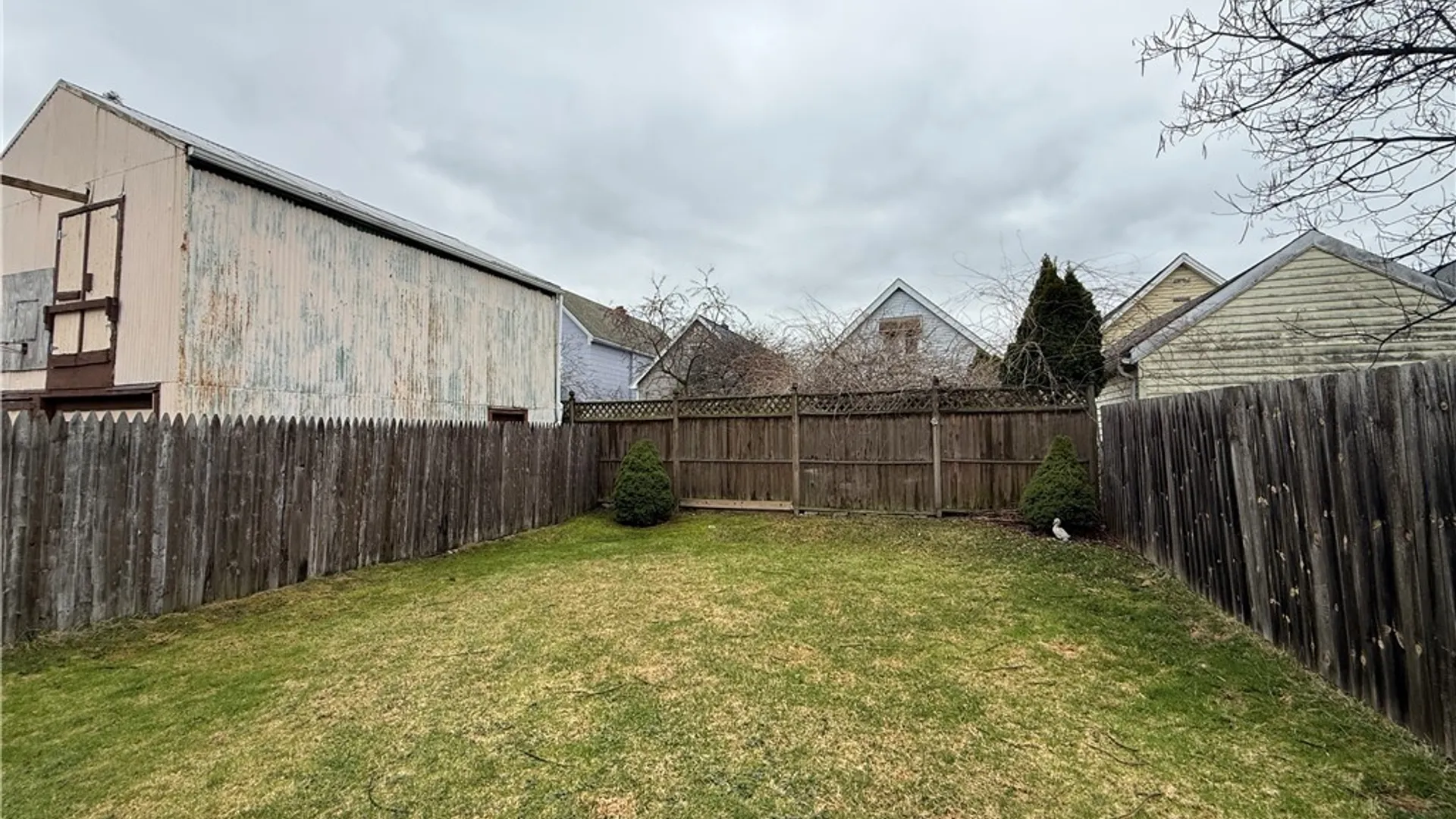 Property at 114 Newfield Street, Buffalo, NY 14207 17