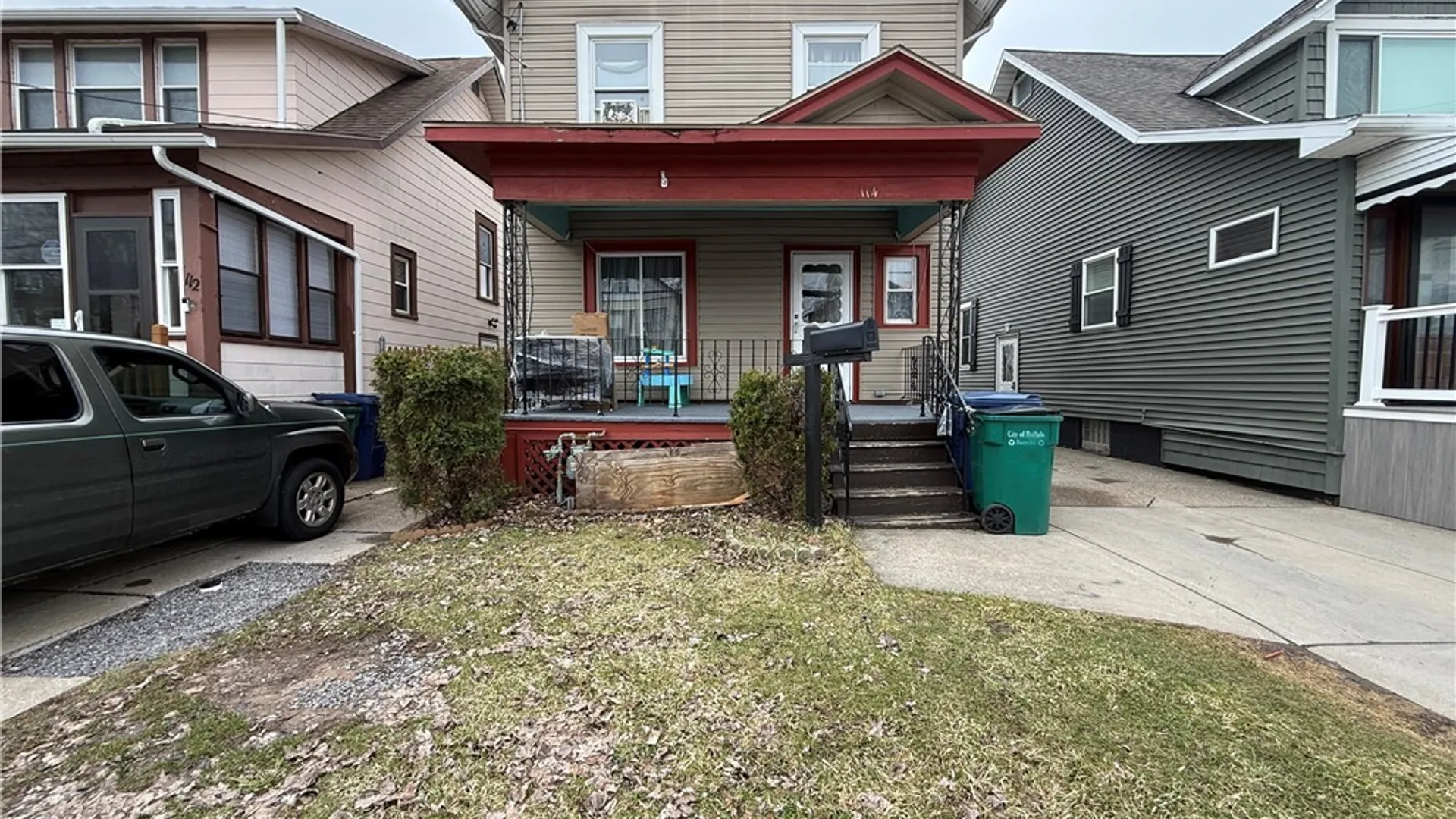 Property at 114 Newfield Street, Buffalo, NY 14207 2