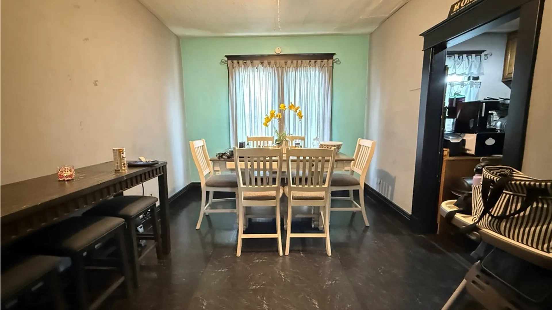 Property at 114 Newfield Street, Buffalo, NY 14207 4