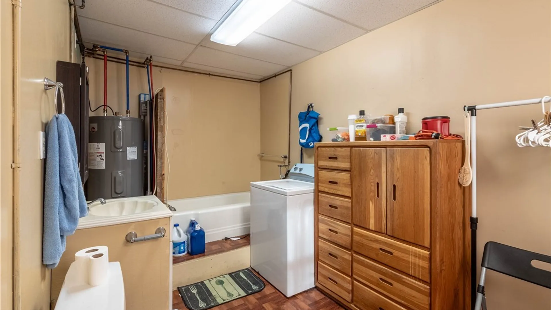 Property at 48 Bardol Street, Buffalo, NY 14211 9