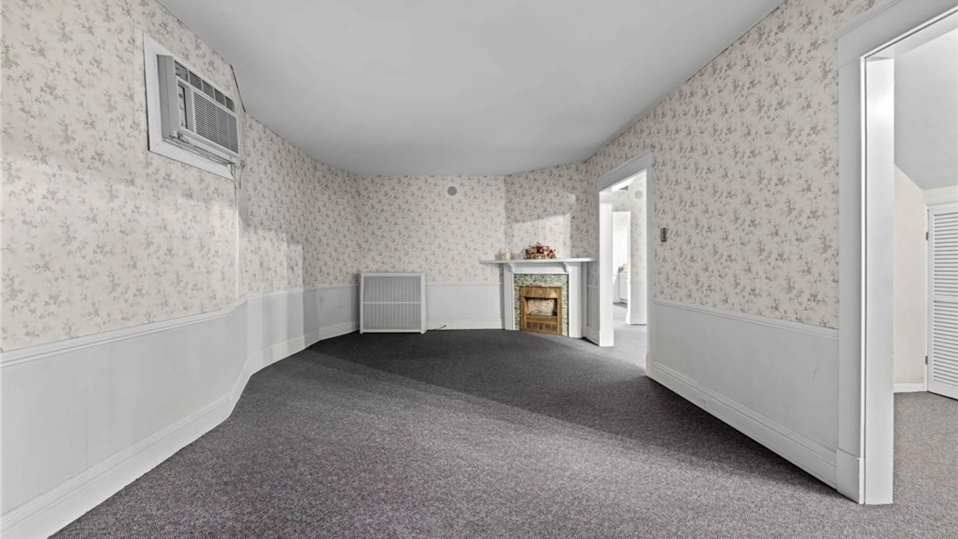 Property at 1975 Seneca Street, Buffalo, NY 14210 11