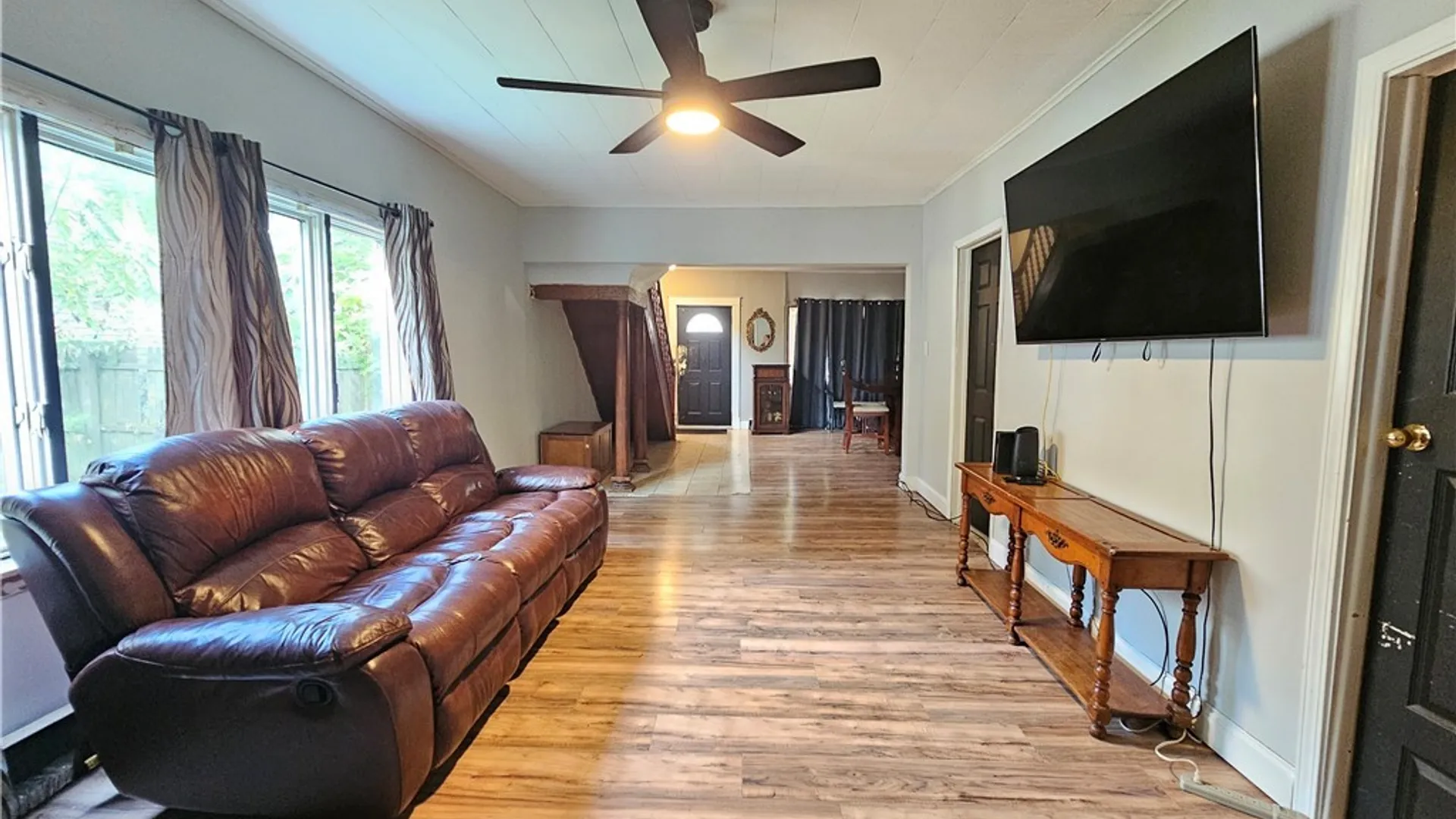 Property at 170 16th Street, Buffalo, NY 14213 8