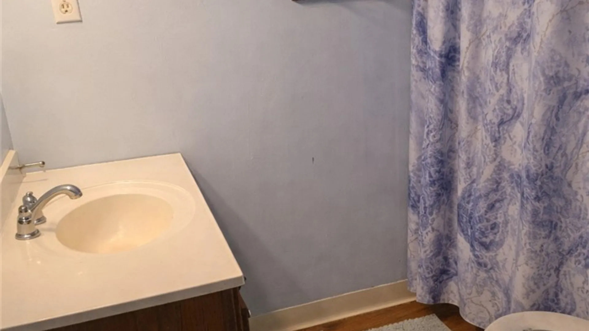 Property at 81 Oak Street, Alden, NY 14004 15