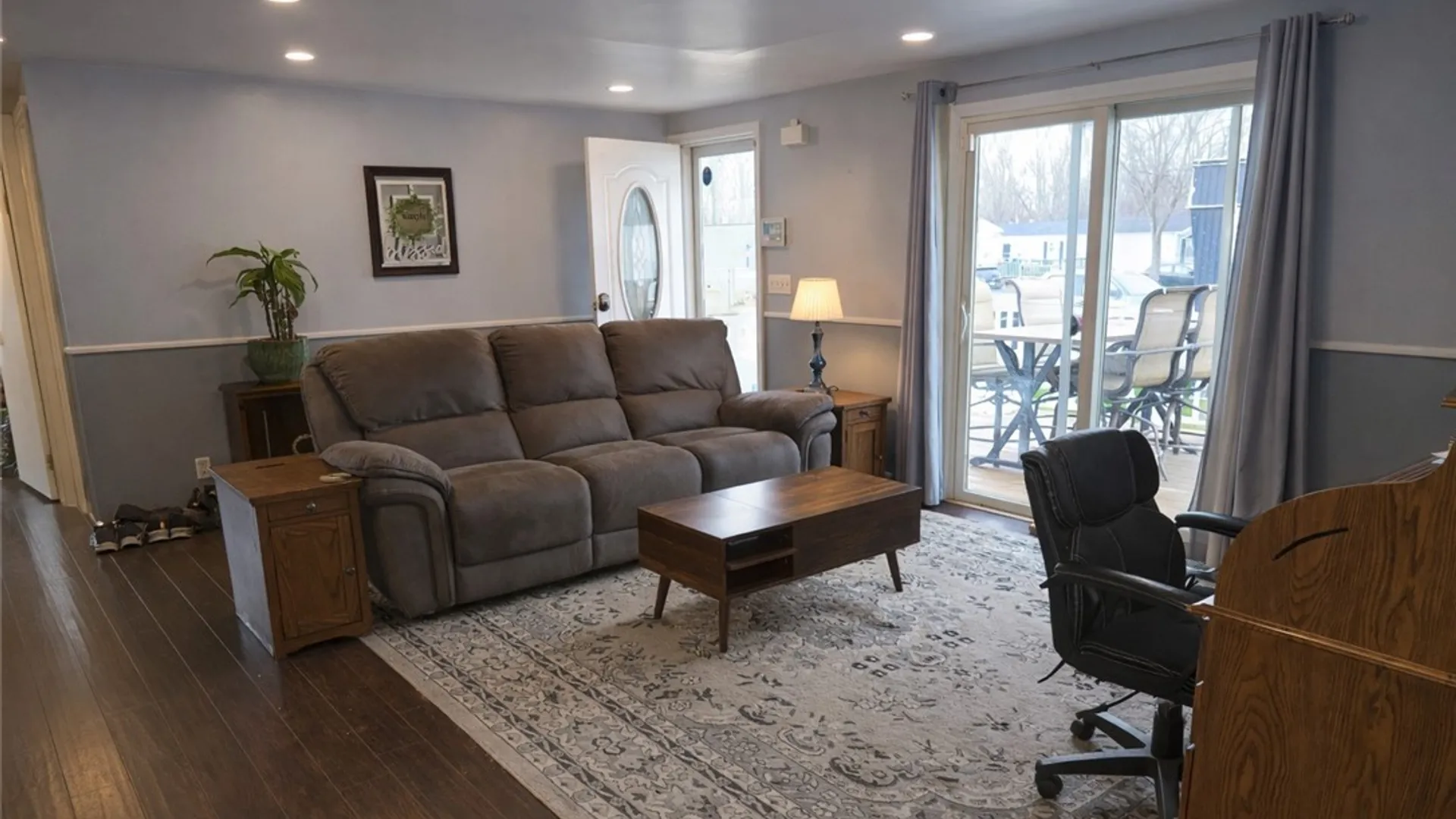 Property at 81 Oak Street, Alden, NY 14004 16