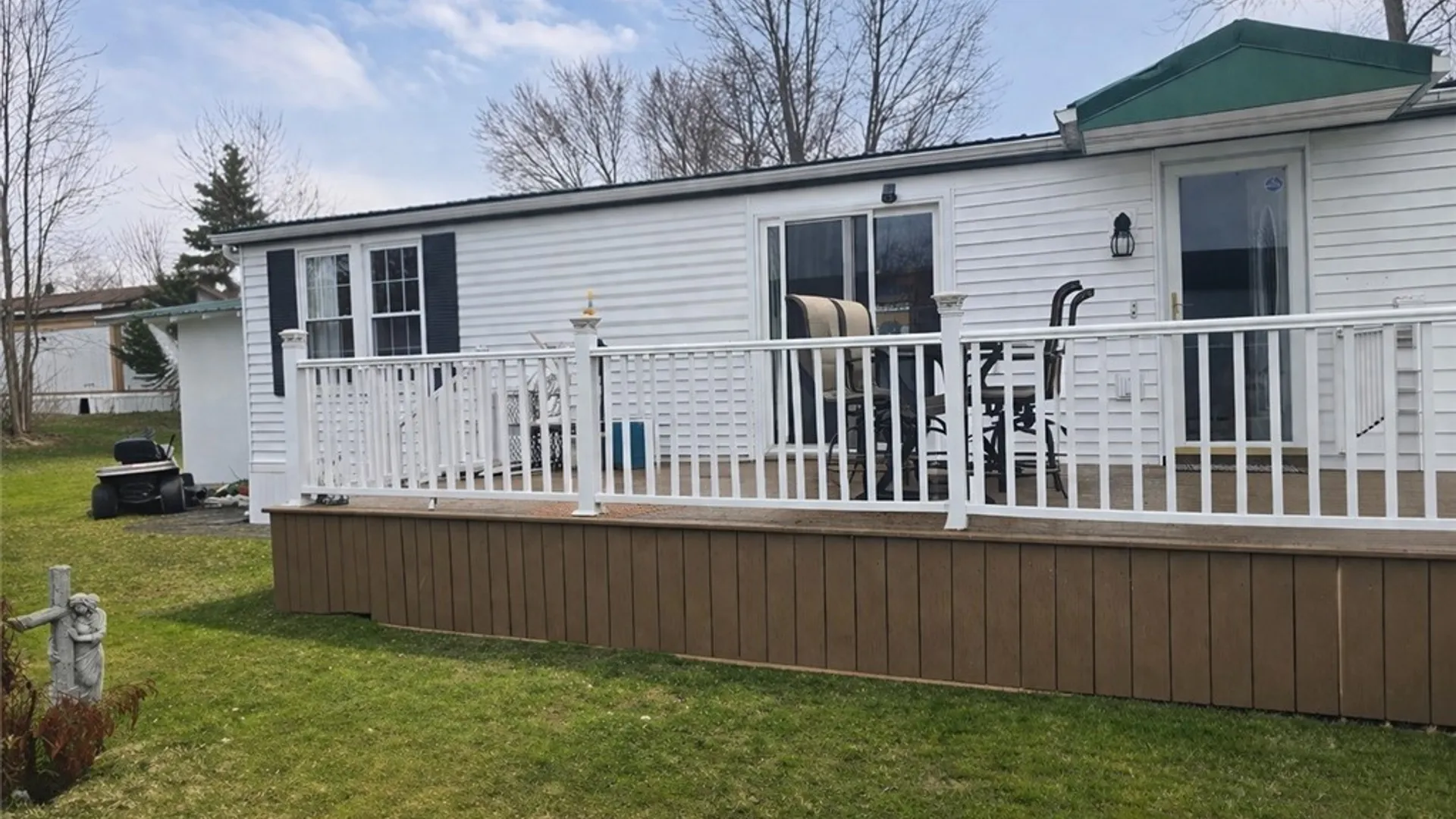 Property at 81 Oak Street, Alden, NY 14004 4