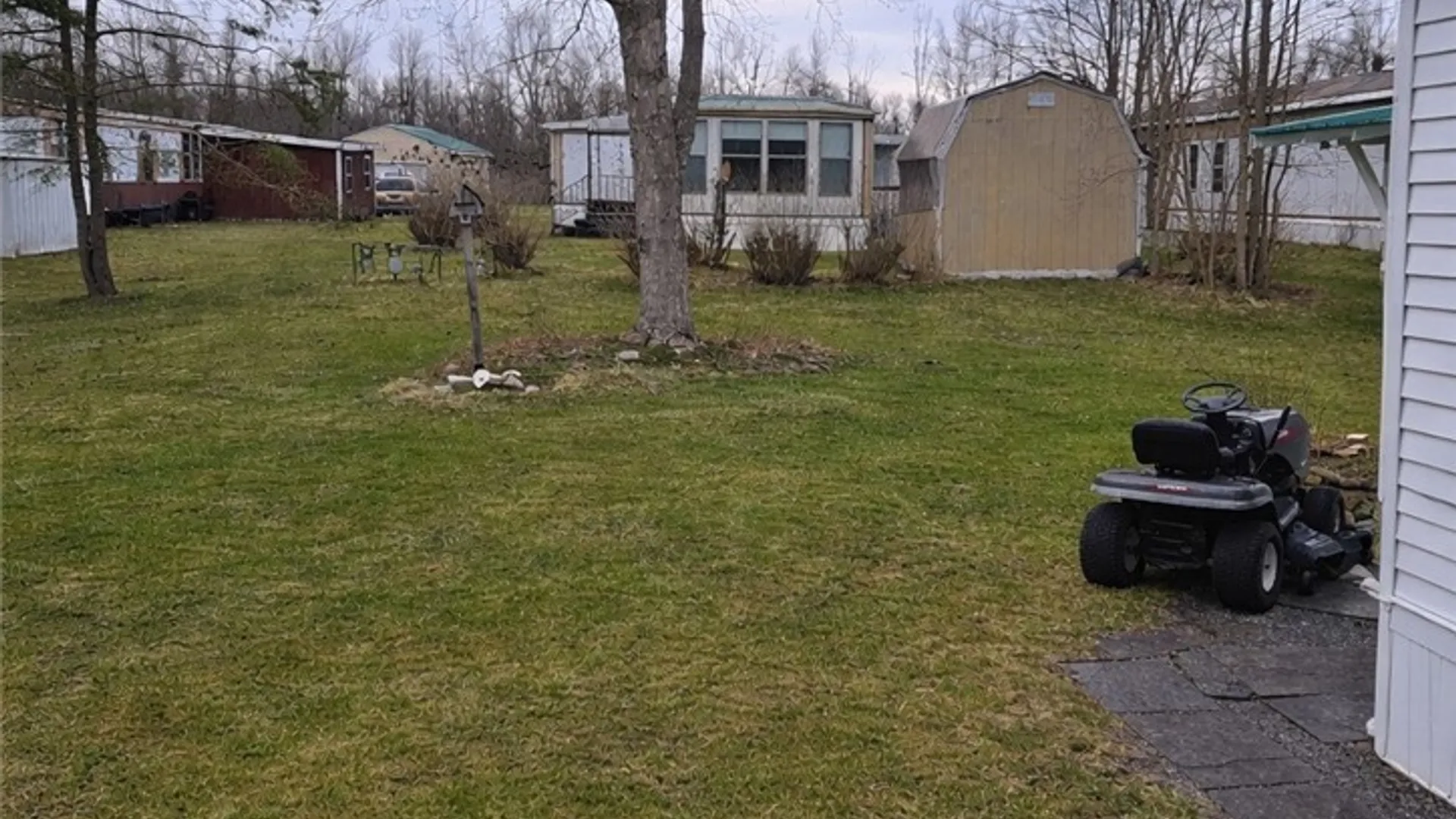 Property at 81 Oak Street, Alden, NY 14004 5