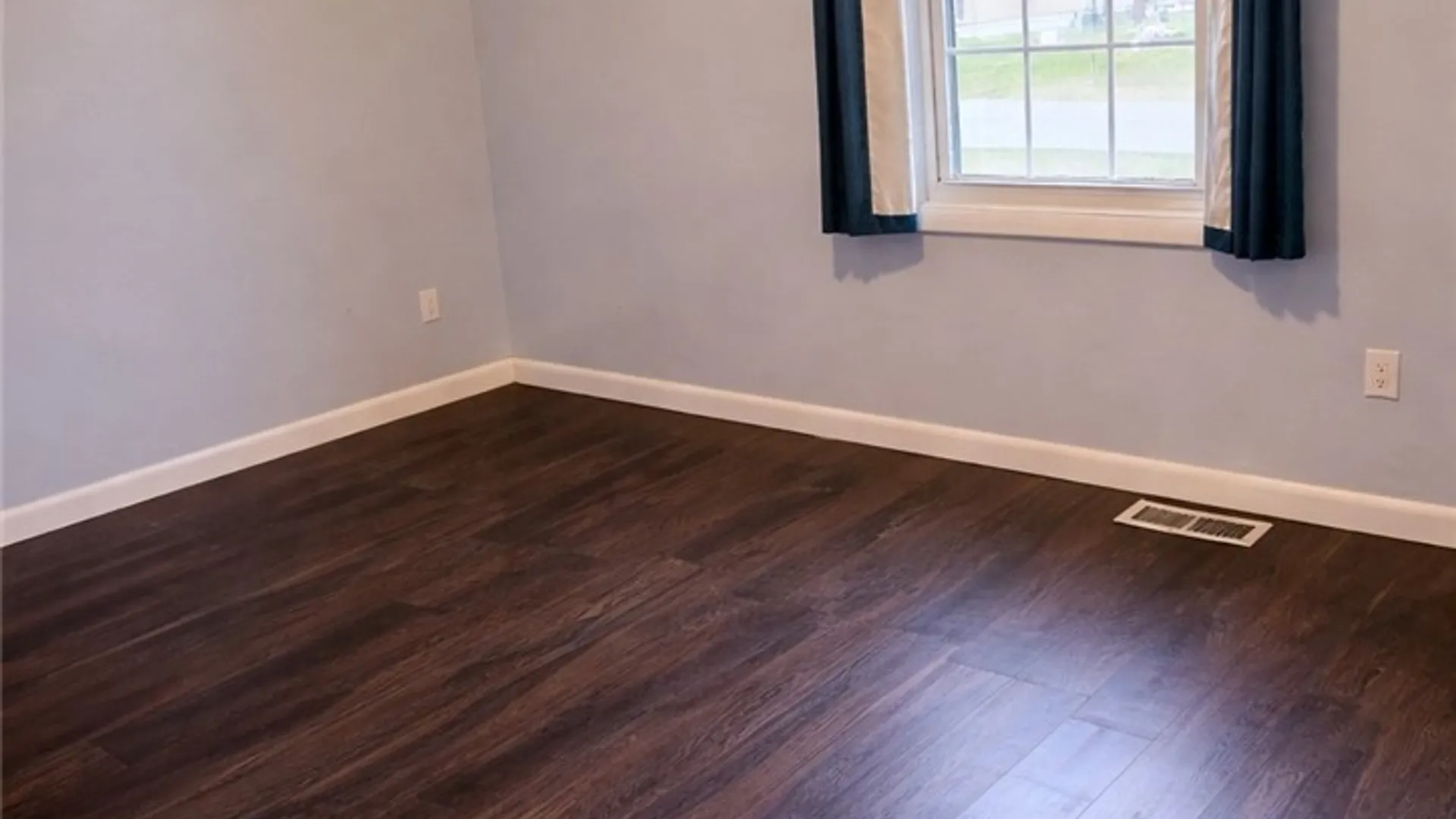 Property at 81 Oak Street, Alden, NY 14004 8