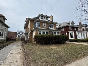 85 Humboldt Parkway, Buffalo, NY 14214