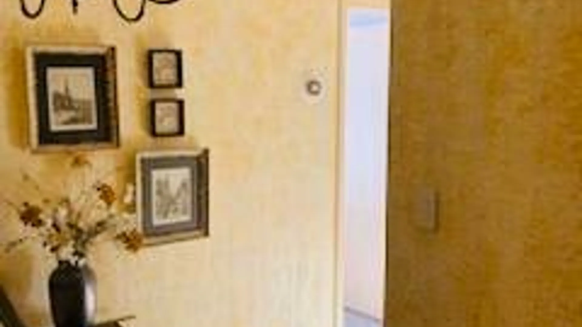 Property at 2 Pleasantville Dr, Bayville, NY 11709 10