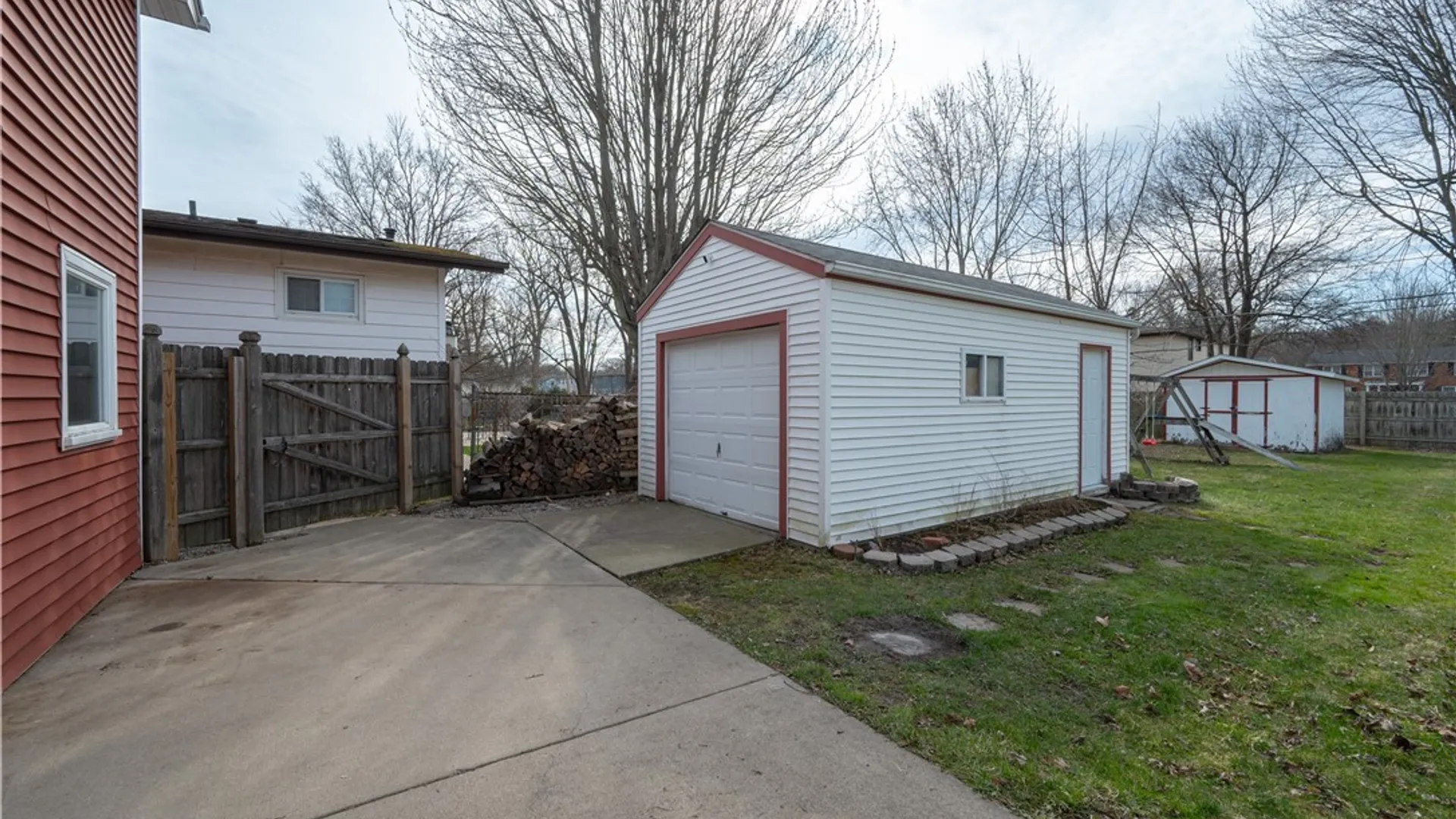 Property at 183 Bucyrus Drive, Amherst, NY 14228 7
