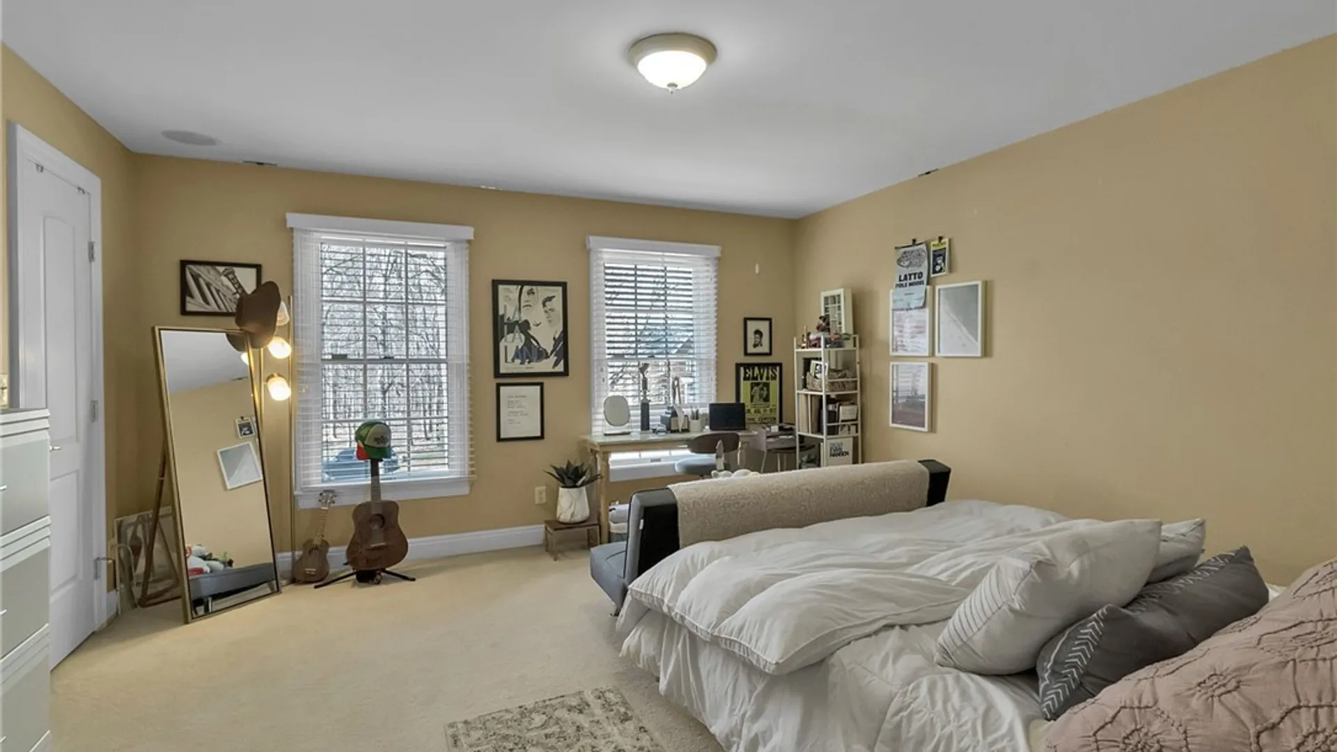 Property at 5027 Rockledge Drive, Clarence, NY 14031 28