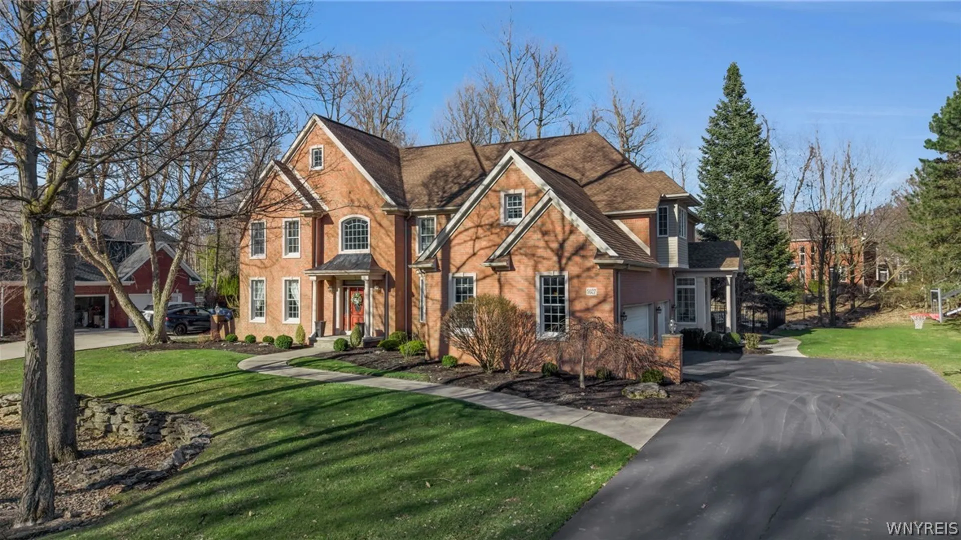 Property at 5027 Rockledge Drive, Clarence, NY 14031 4