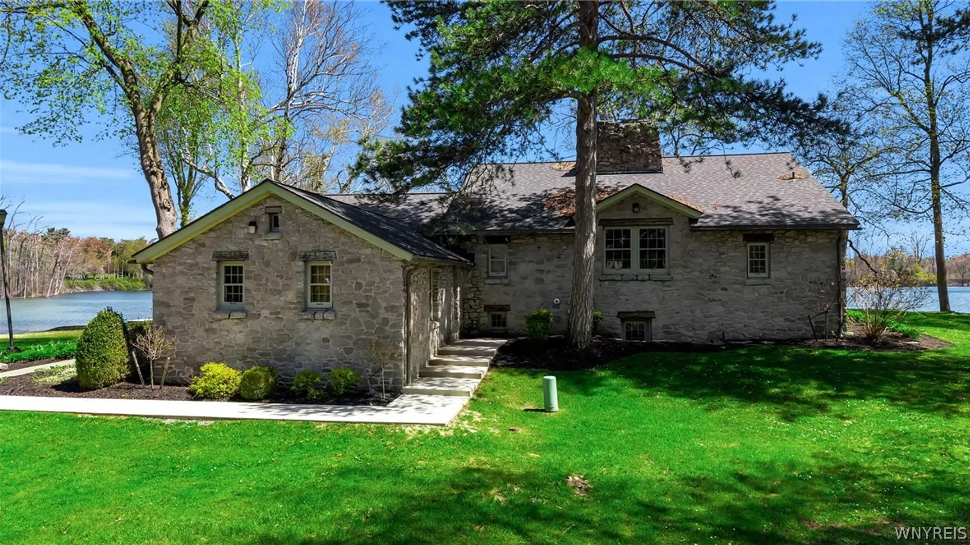 Property at 5027 Rockledge Drive, Clarence, NY 14031 50