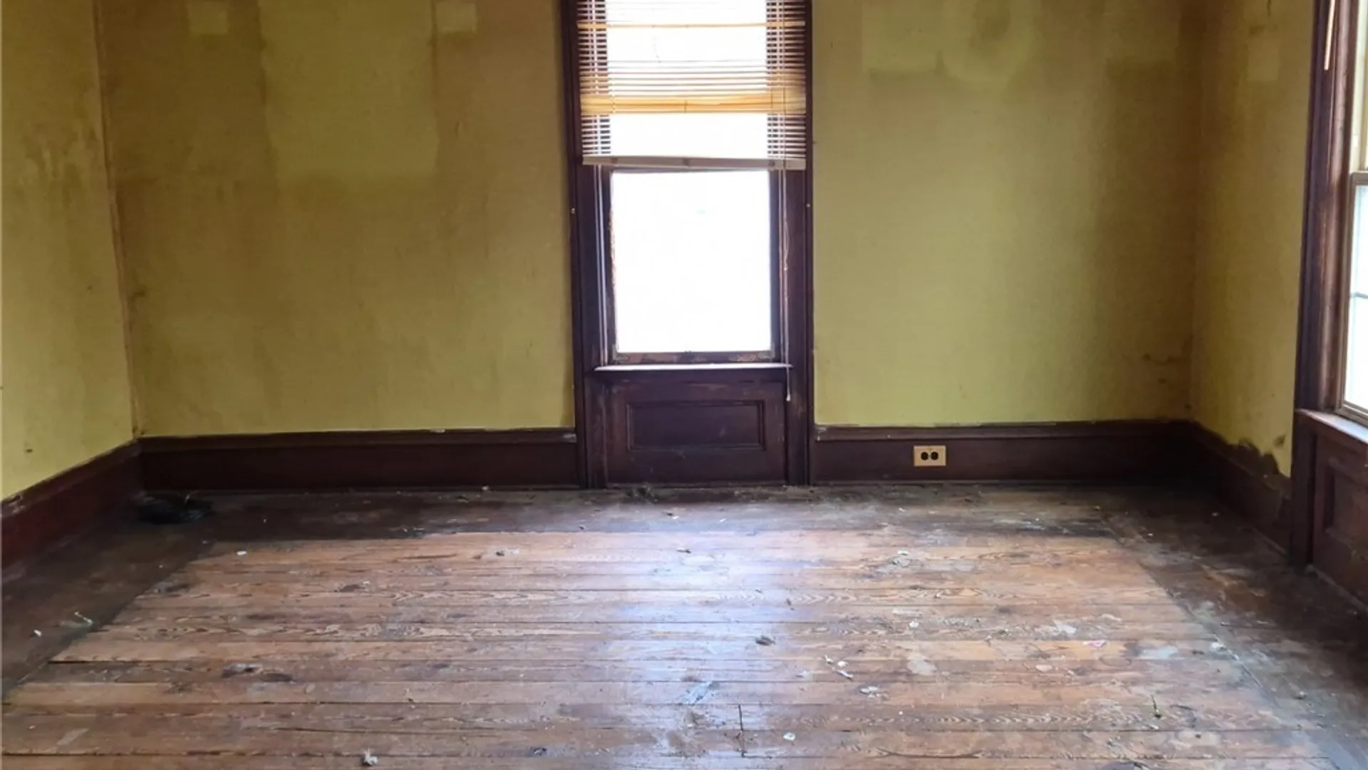 Property at 10 Terrace Place, Jamestown, NY 14701 19