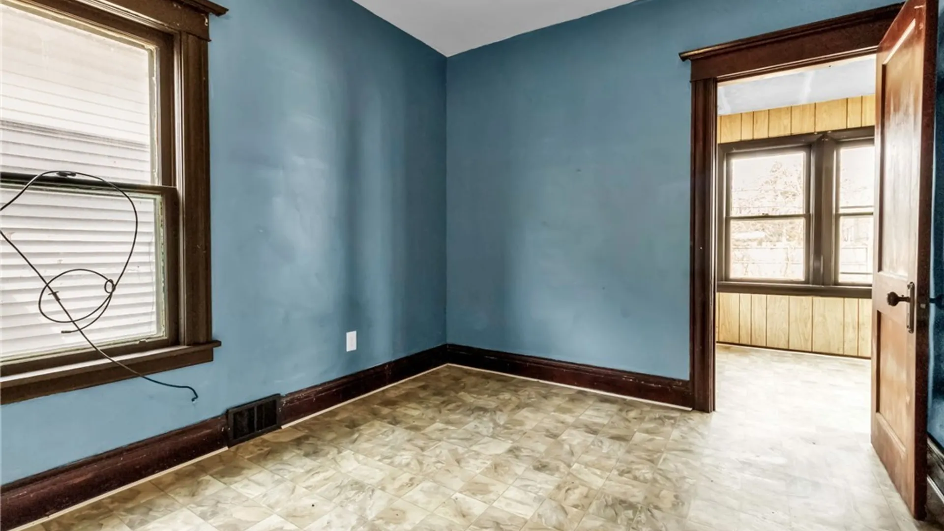 Property at 99 Henrietta Avenue, Buffalo, NY 14207 14