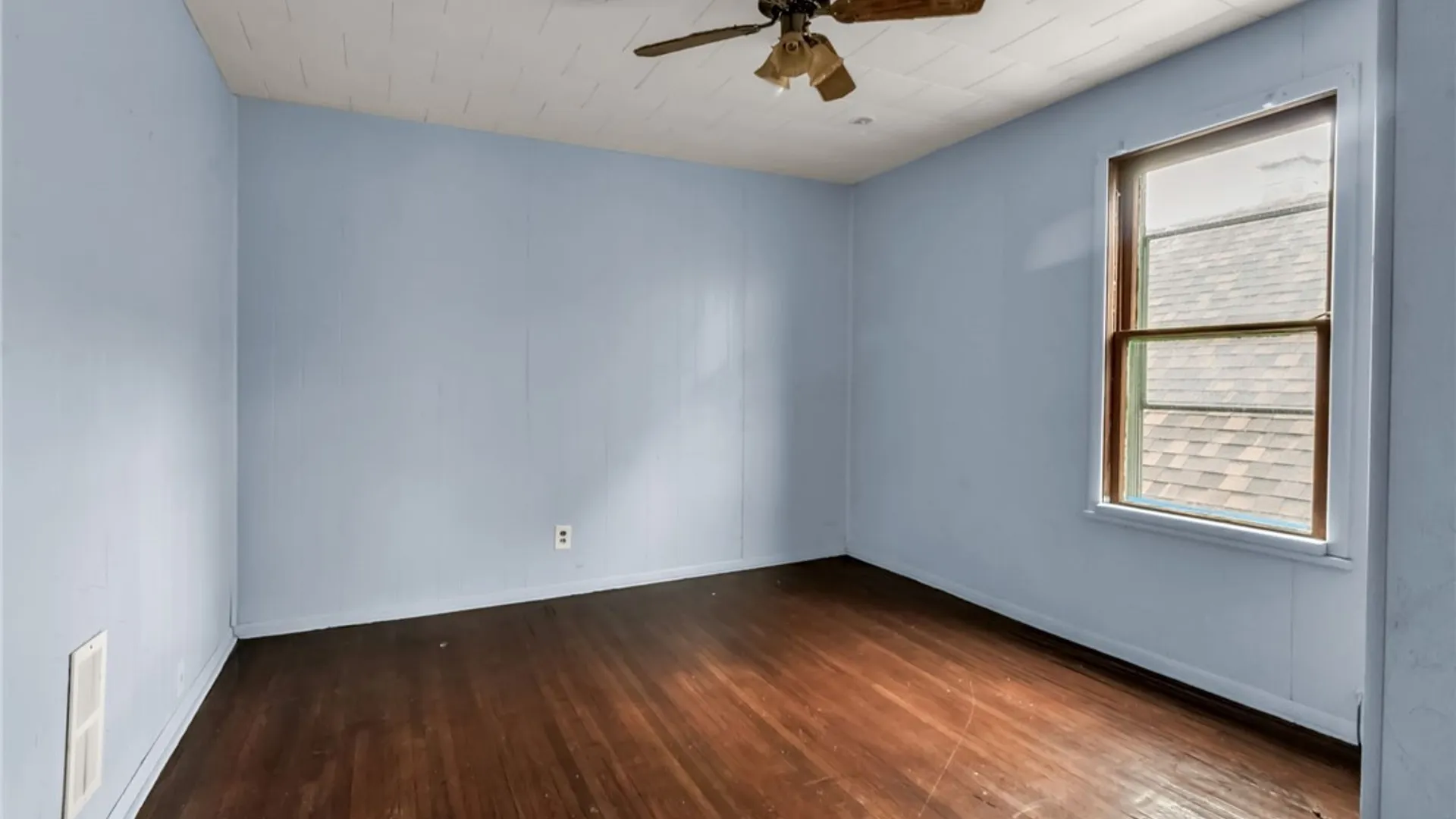 Property at 99 Henrietta Avenue, Buffalo, NY 14207 29