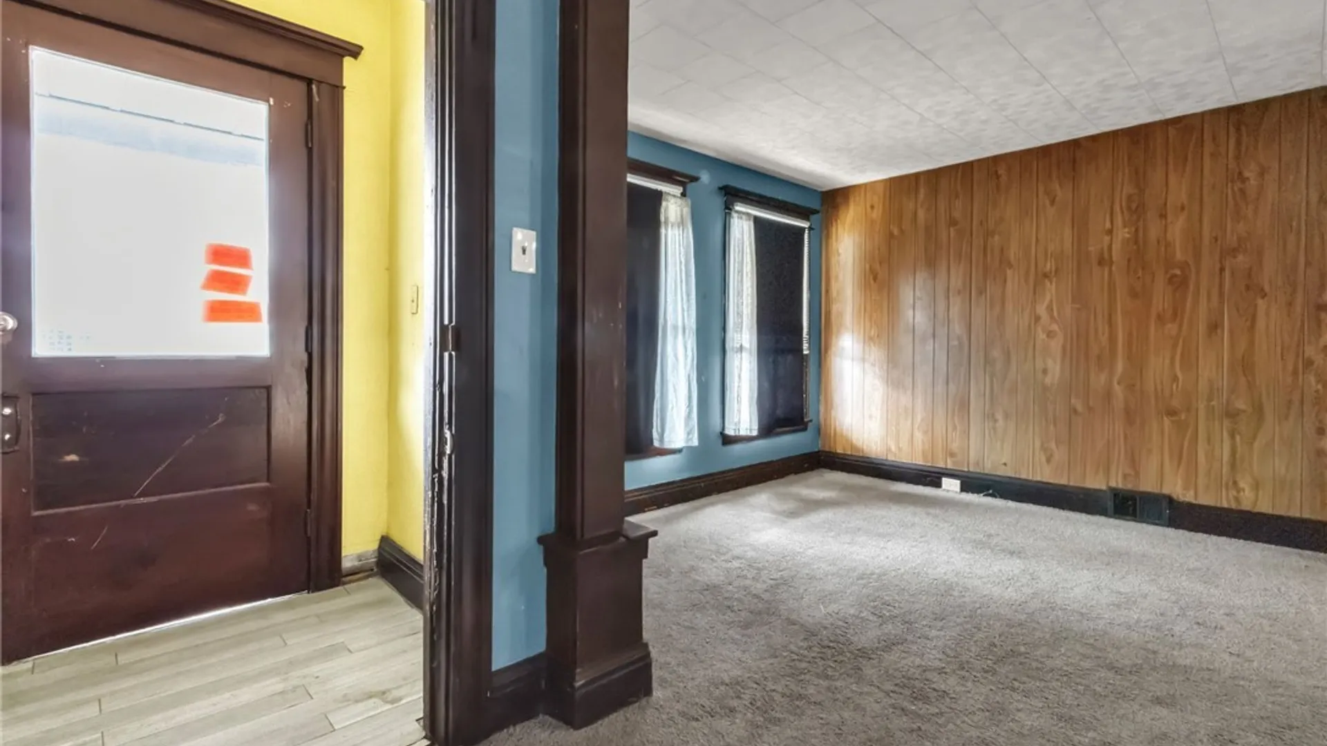 Property at 99 Henrietta Avenue, Buffalo, NY 14207 5
