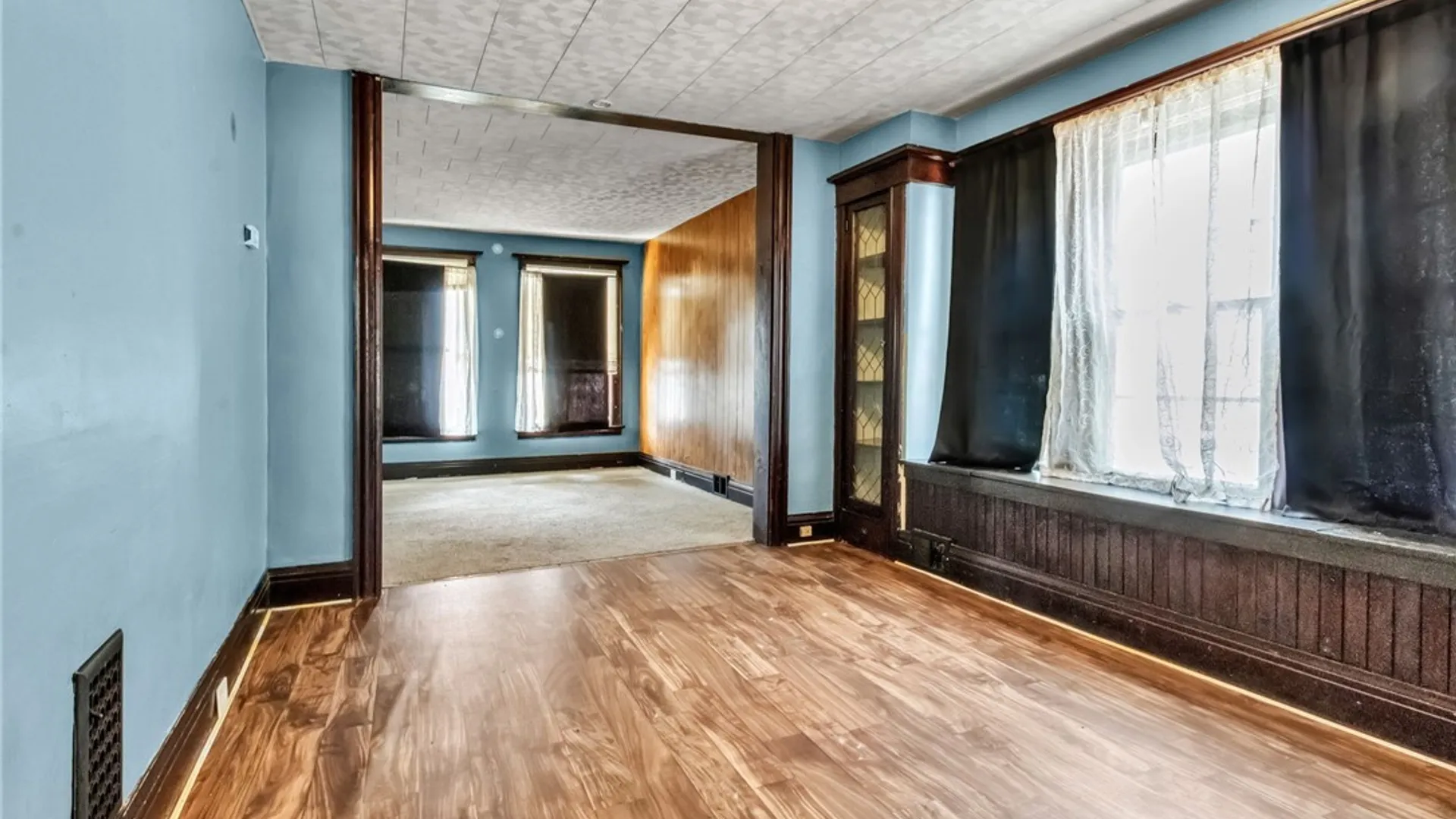 Property at 99 Henrietta Avenue, Buffalo, NY 14207 7