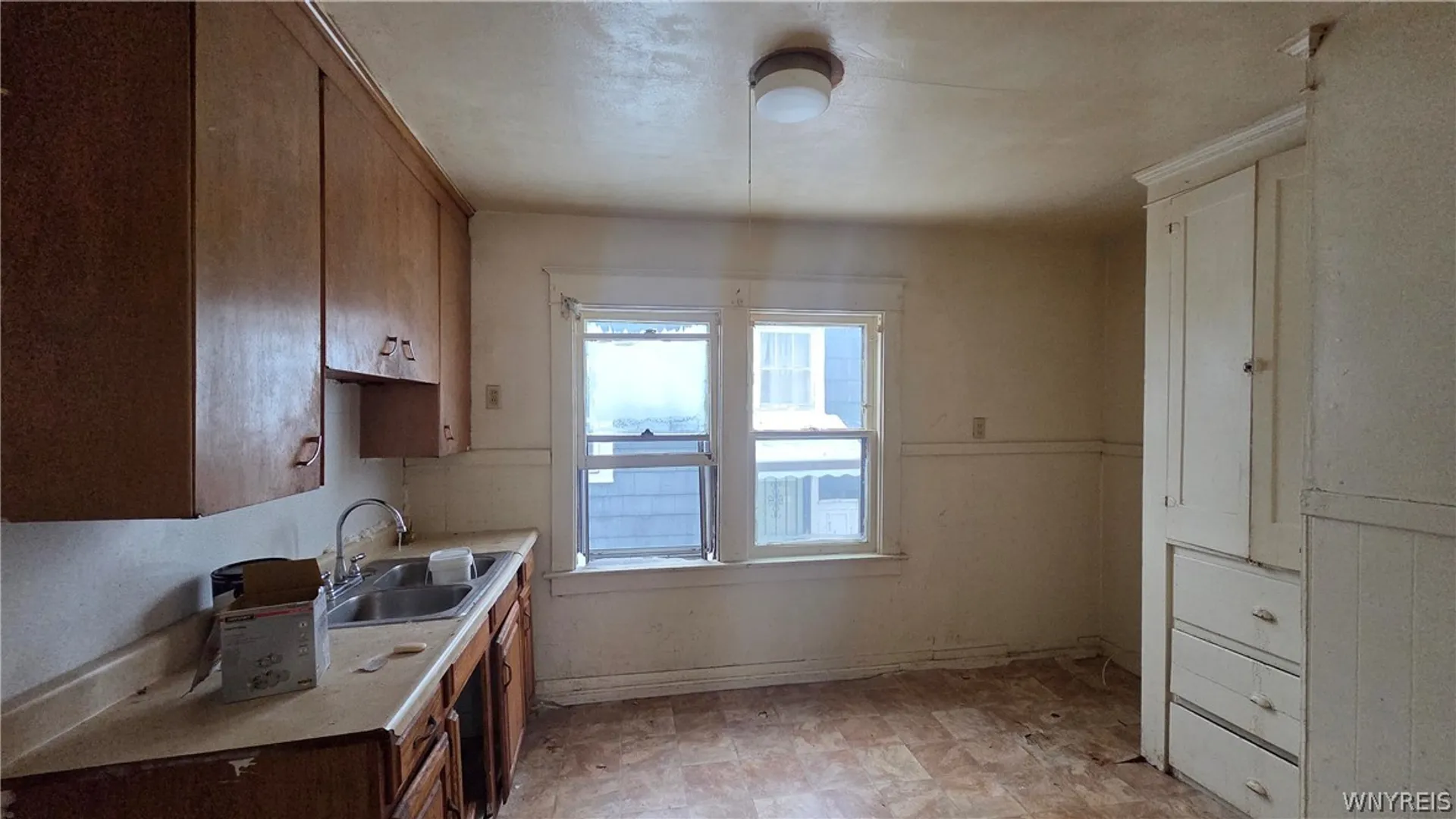 Property at 116 Davidson Avenue, Buffalo, NY 14215 11