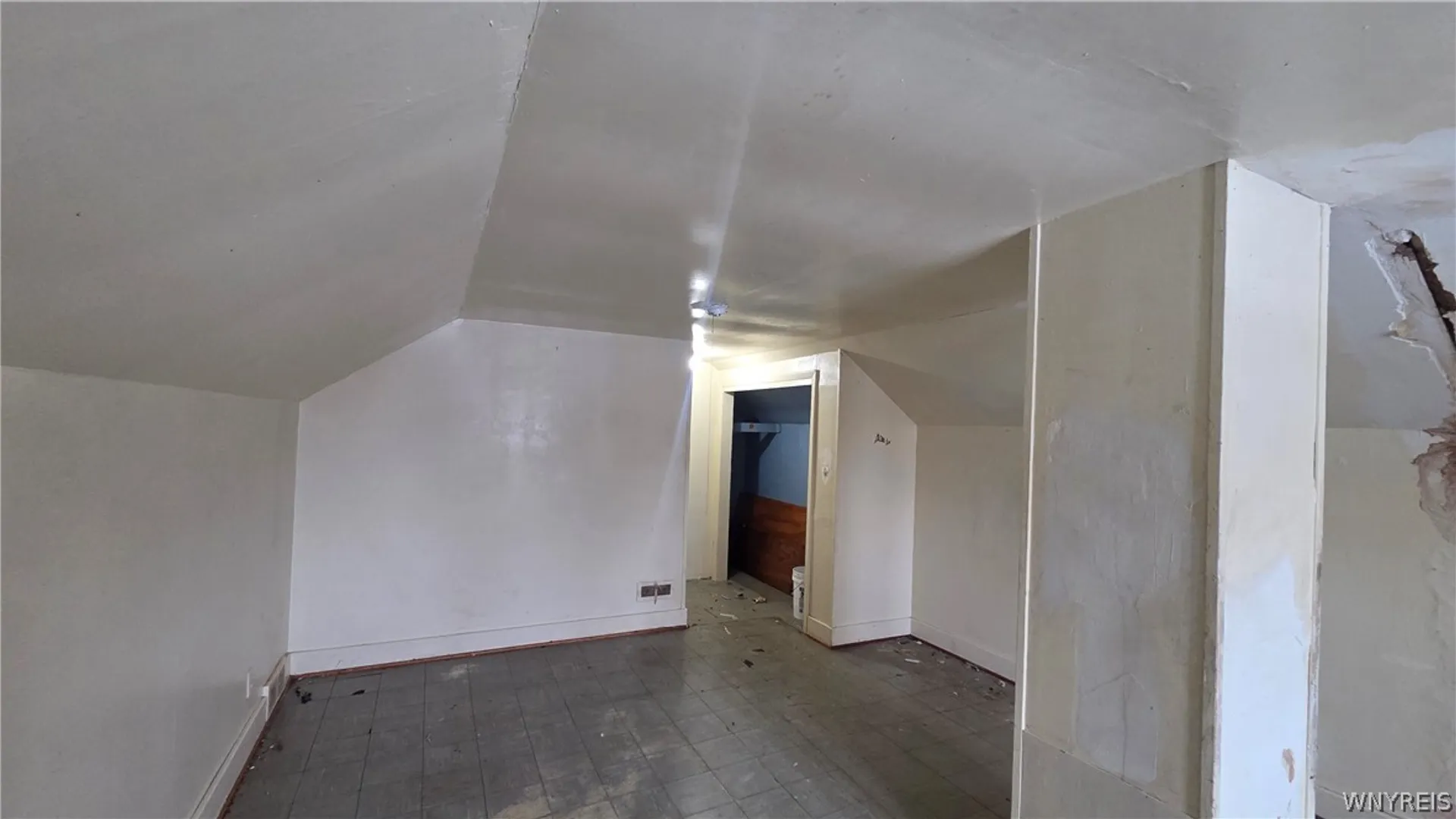 Property at 116 Davidson Avenue, Buffalo, NY 14215 18