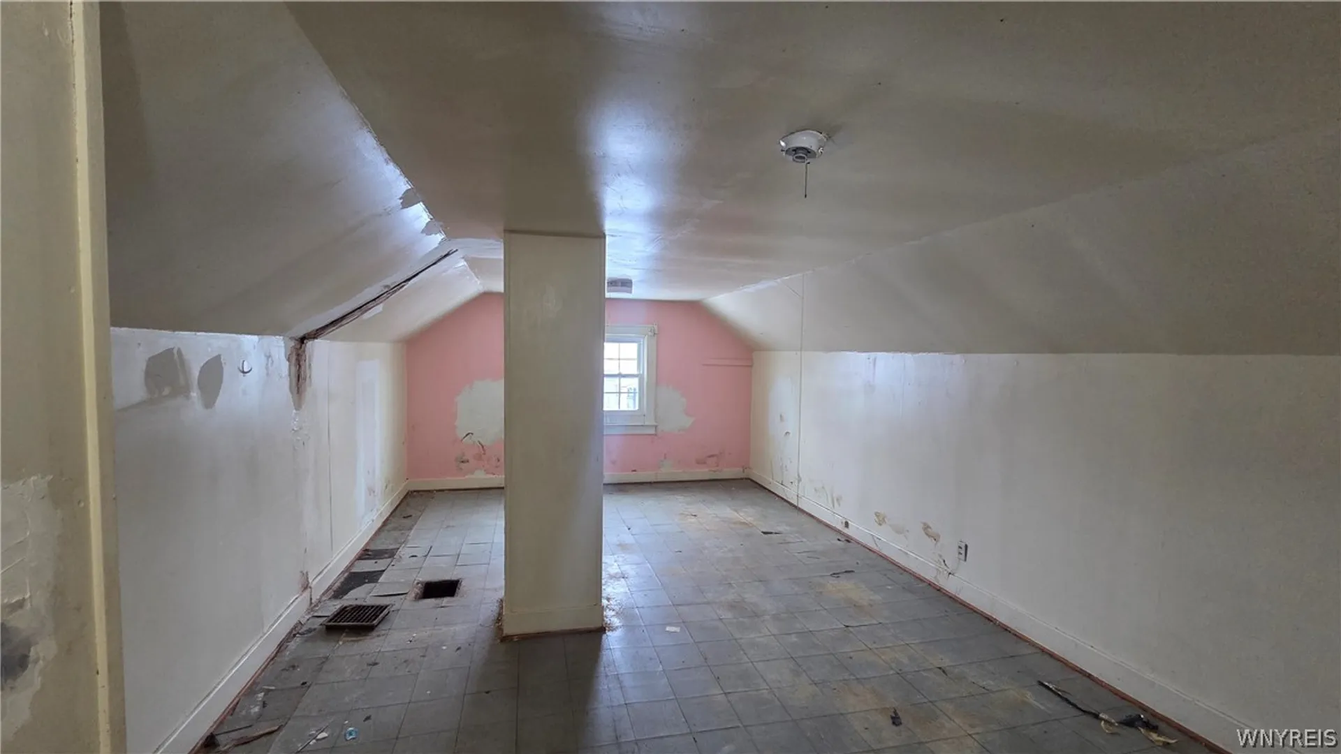 Property at 116 Davidson Avenue, Buffalo, NY 14215 20